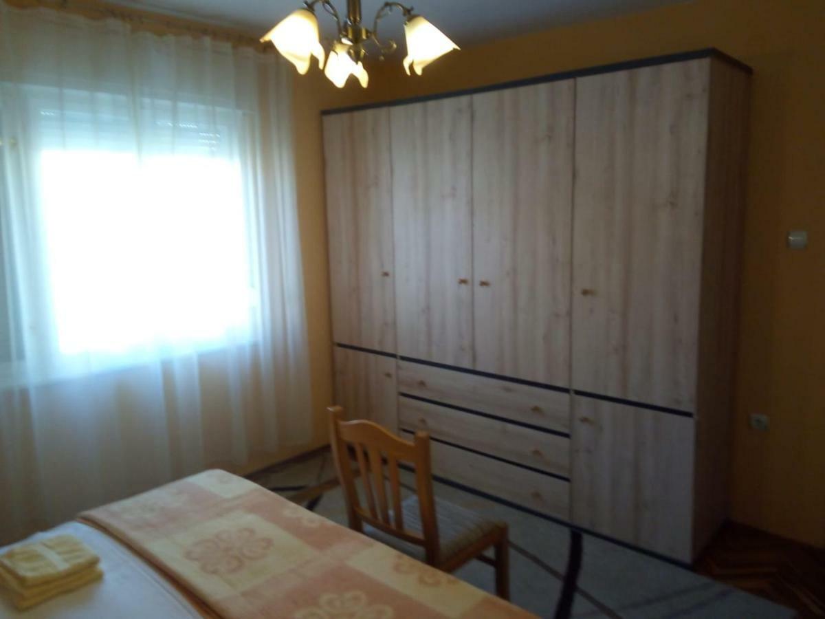 Apartment Singa *